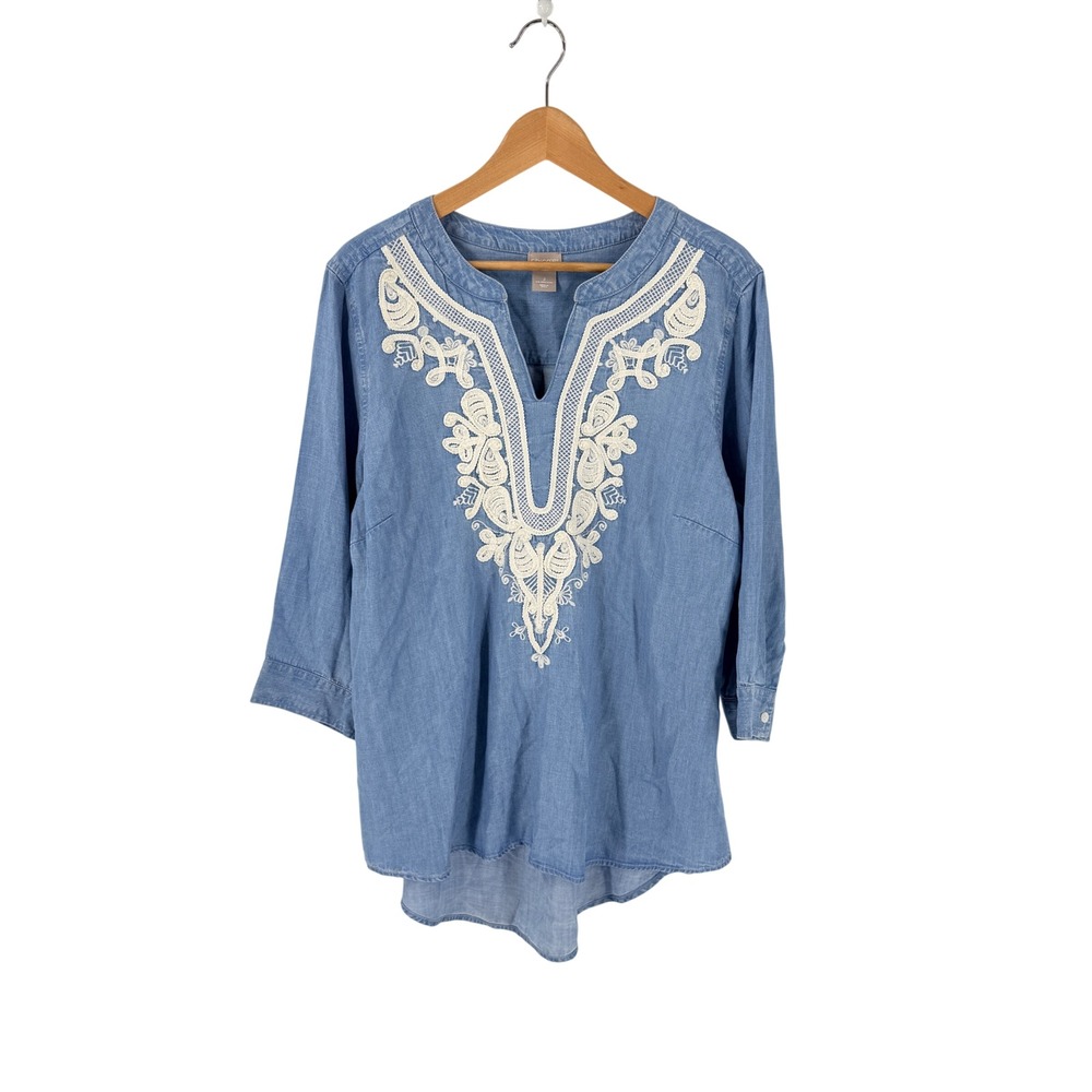 Chico's Tunic Top Blue Size 2 Embroidered Chambray Lyocell Boho Top Coastal
